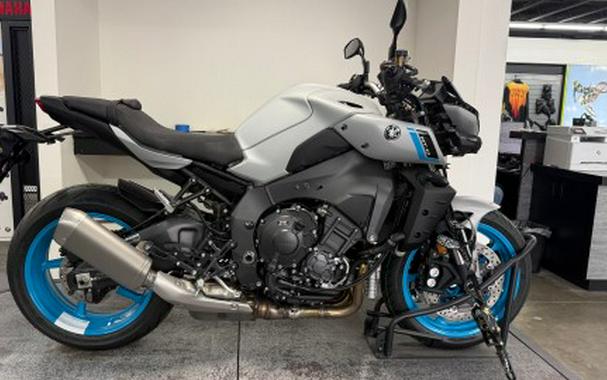 2026 Yamaha MT-10