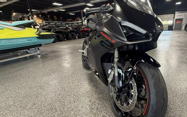 2024 Ducati Panigale V2 Black on Black