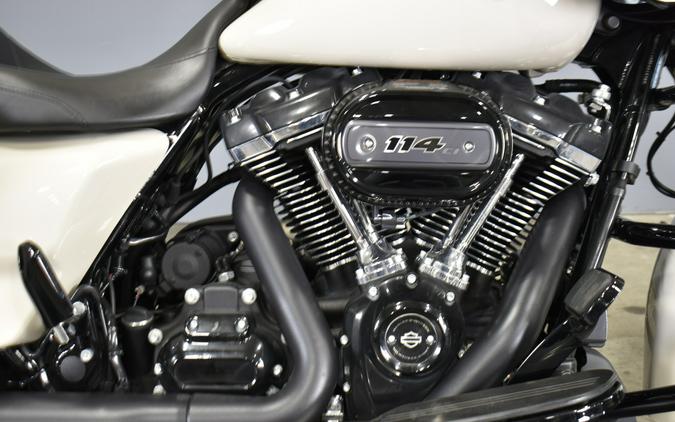 2022 Harley-Davidson Road Glide Special White Sand Pearl