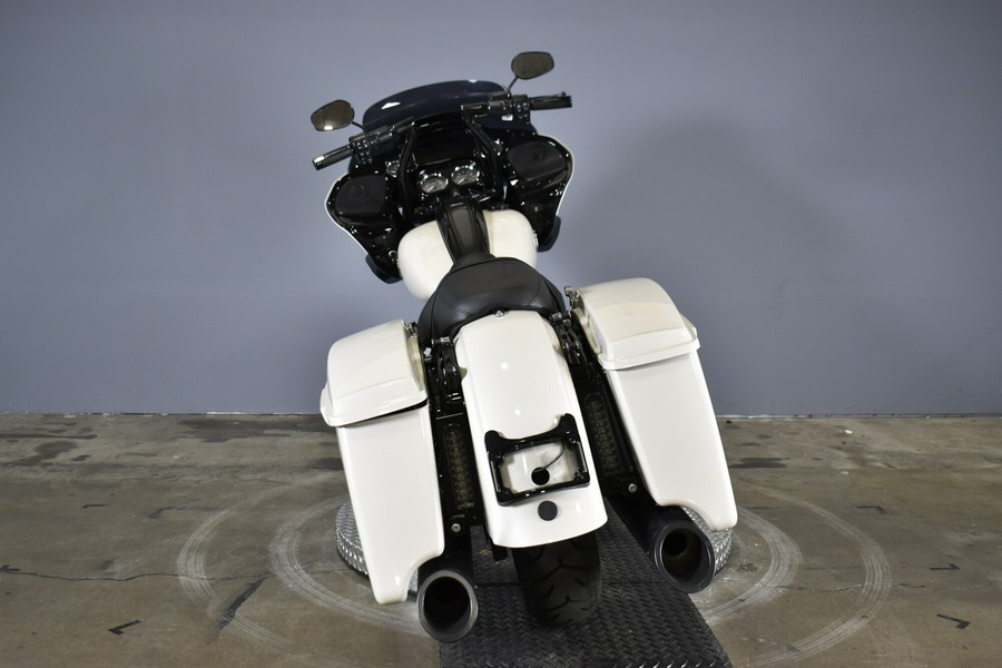 2022 Harley-Davidson Road Glide Special White Sand Pearl