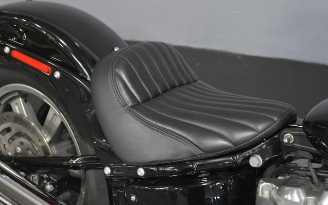 2024 FXST Vivid Black