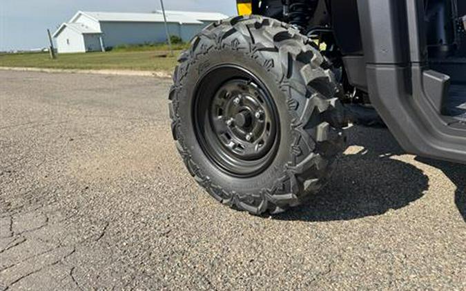 2026 Can-Am Defender MAX HD9