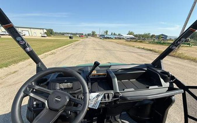 2026 Can-Am Defender MAX HD9