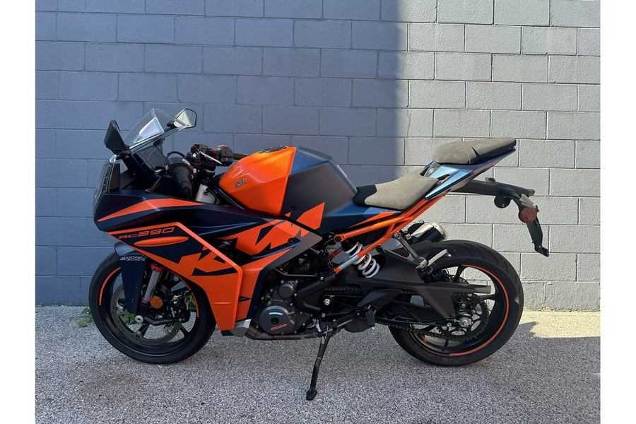 2023 KTM RC 390