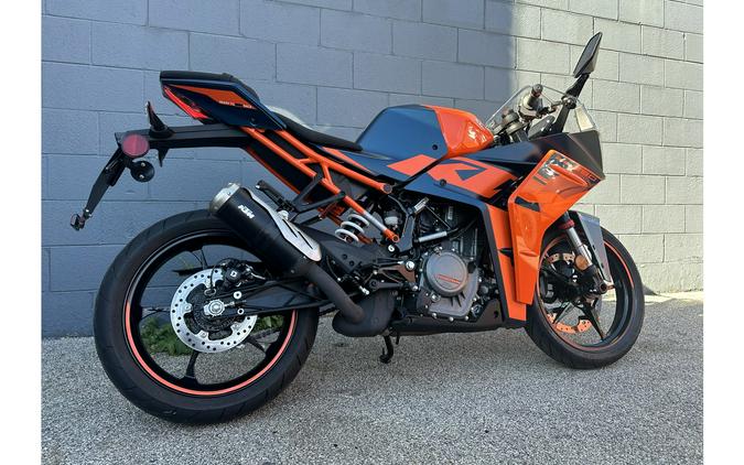 2023 KTM RC 390