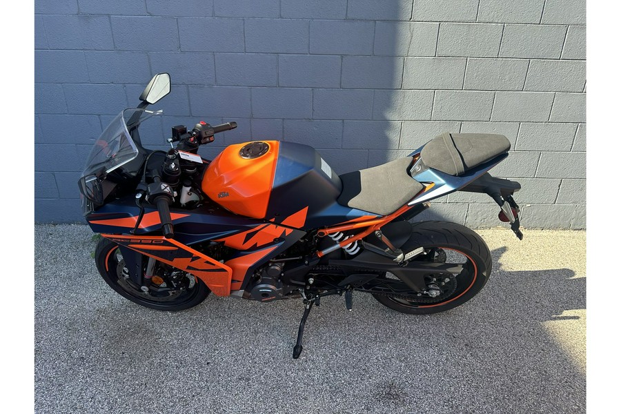 2023 KTM RC 390