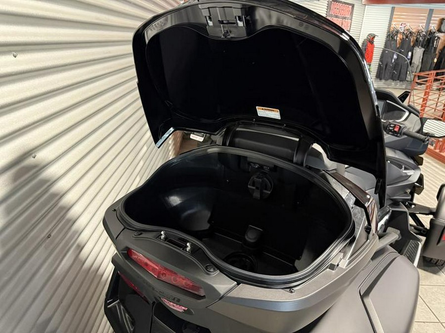 2025 Can-Am® Spyder RT Limited Platine Wheels