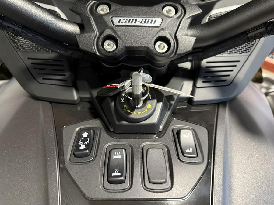 2025 Can-Am® Spyder RT Limited Platine Wheels