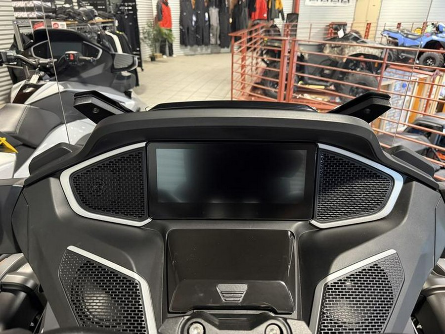 2025 Can-Am® Spyder RT Limited Platine Wheels