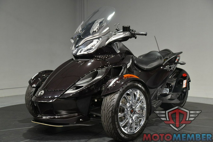 2014 Can-Am Spyder ST Limited SE5