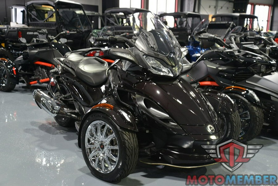 2014 Can-Am Spyder ST Limited SE5