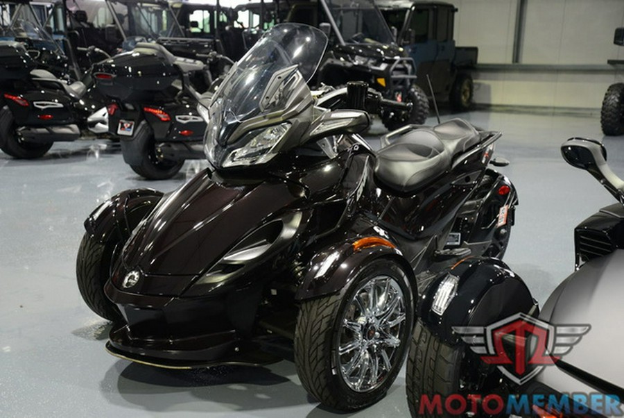 2014 Can-Am Spyder ST Limited SE5