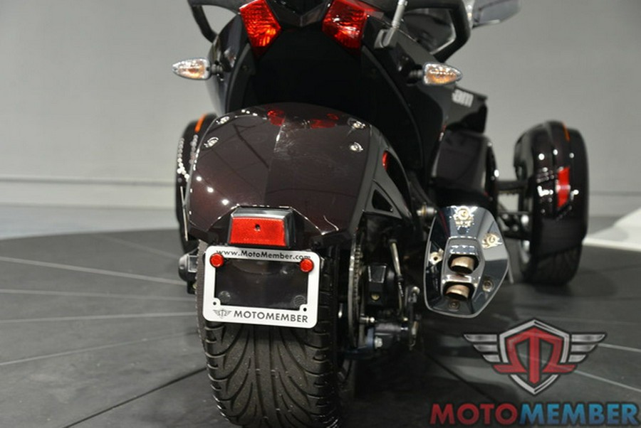 2014 Can-Am Spyder ST Limited SE5