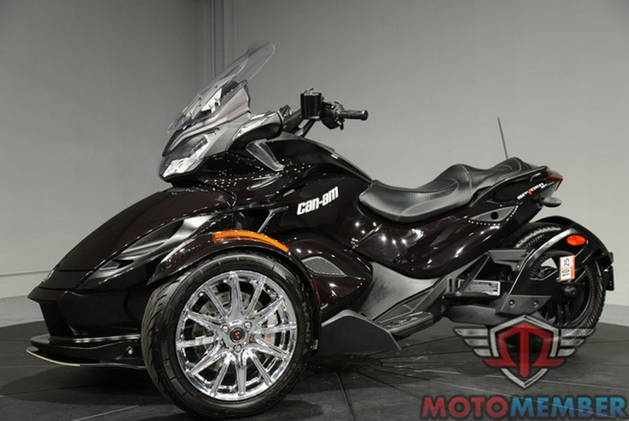 2014 Can-Am Spyder ST Limited SE5