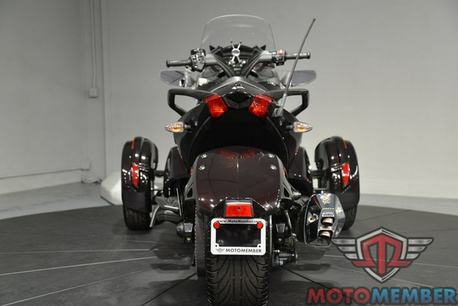 2014 Can-Am Spyder ST Limited SE5