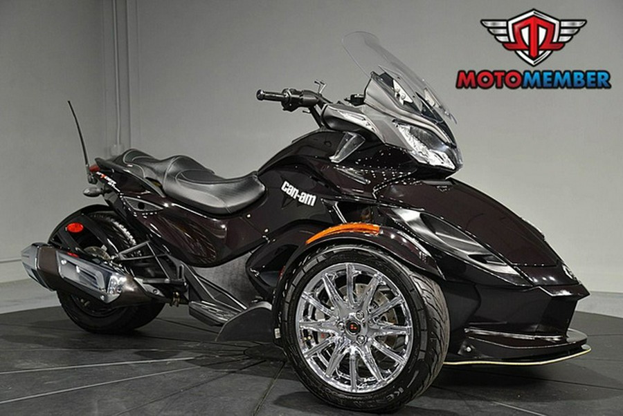 2014 Can-Am Spyder ST Limited SE5