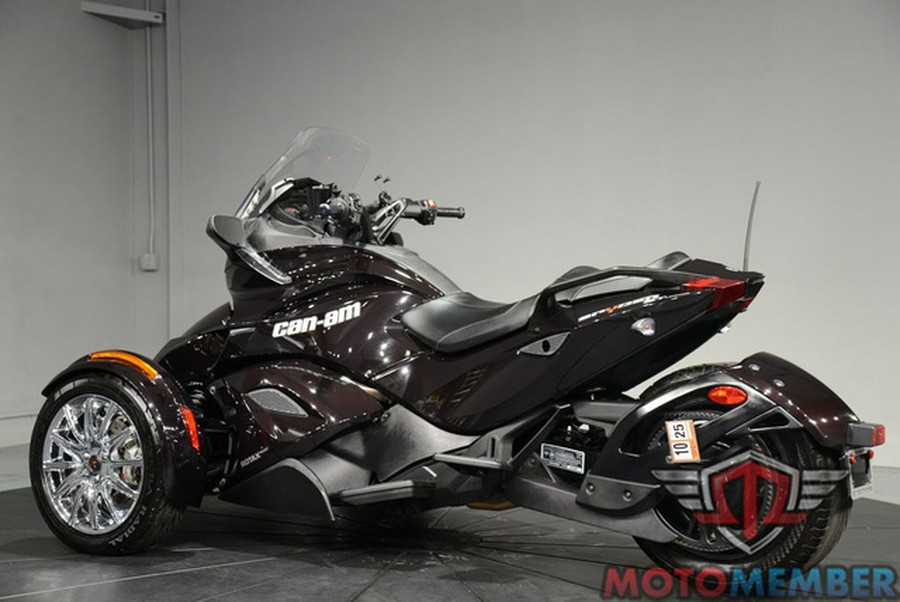 2014 Can-Am Spyder ST Limited SE5