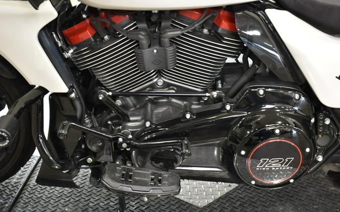 2024 Harley-Davidson CVO Road Glide ST Golden White Pearl