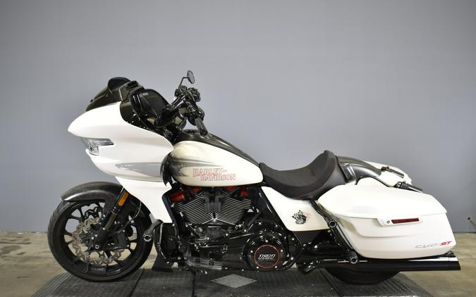 2024 Harley-Davidson CVO Road Glide ST Golden White Pearl