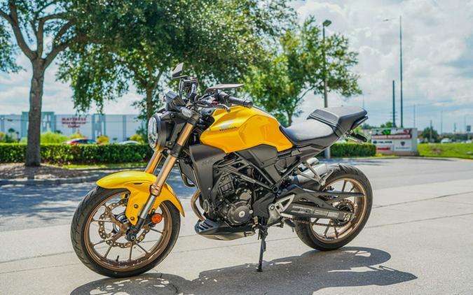 2025 Honda CB300R
