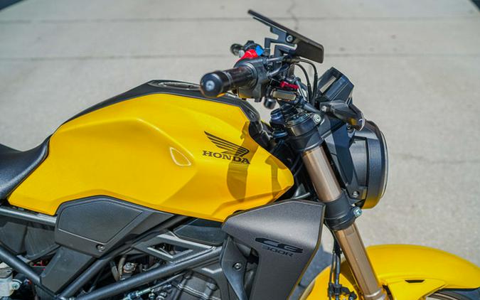 2025 Honda CB300R