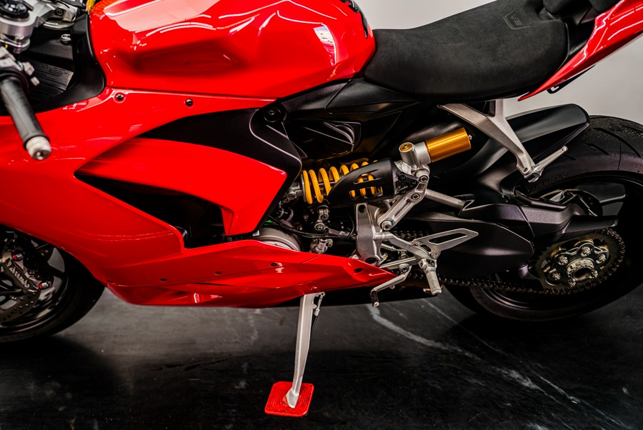 2024 Ducati Panigale V2
