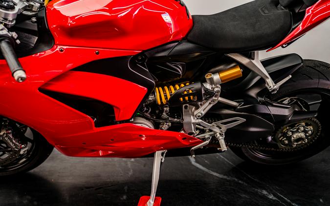 2024 Ducati Panigale V2
