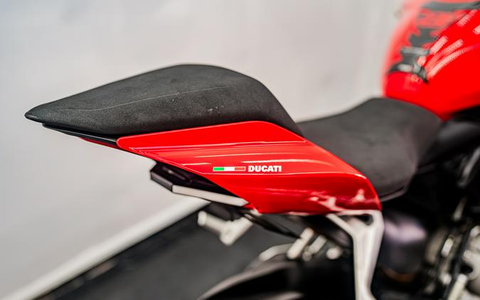 2024 Ducati Panigale V2