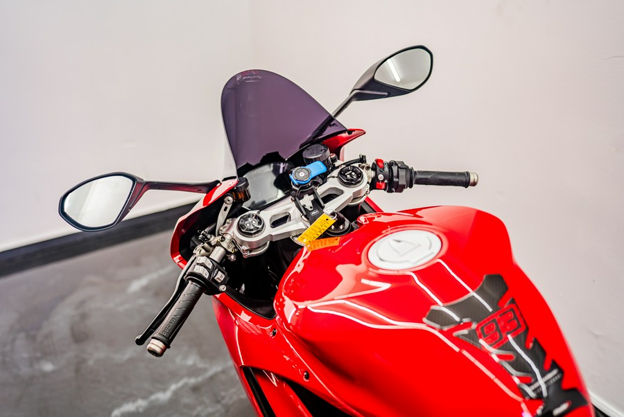 2024 Ducati Panigale V2