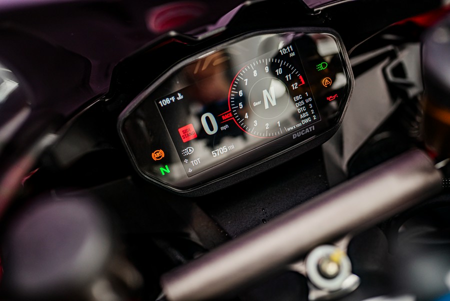 2024 Ducati Panigale V2