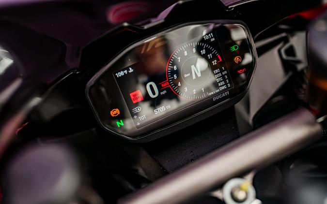 2024 Ducati Panigale V2