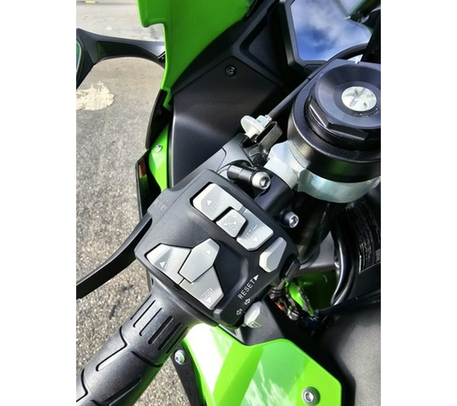 2024 Kawasaki Ninja ZX-10R KRT Edition