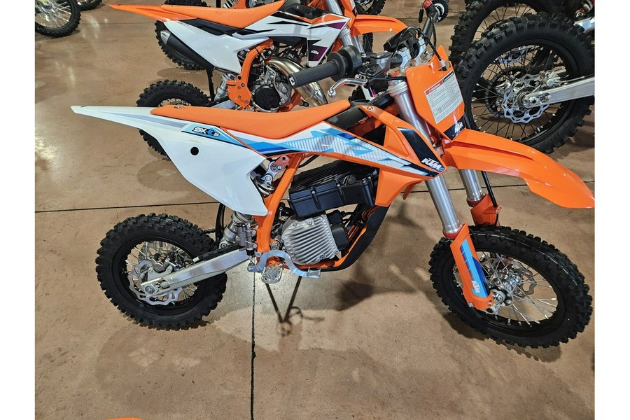 2024 KTM SX-E 5