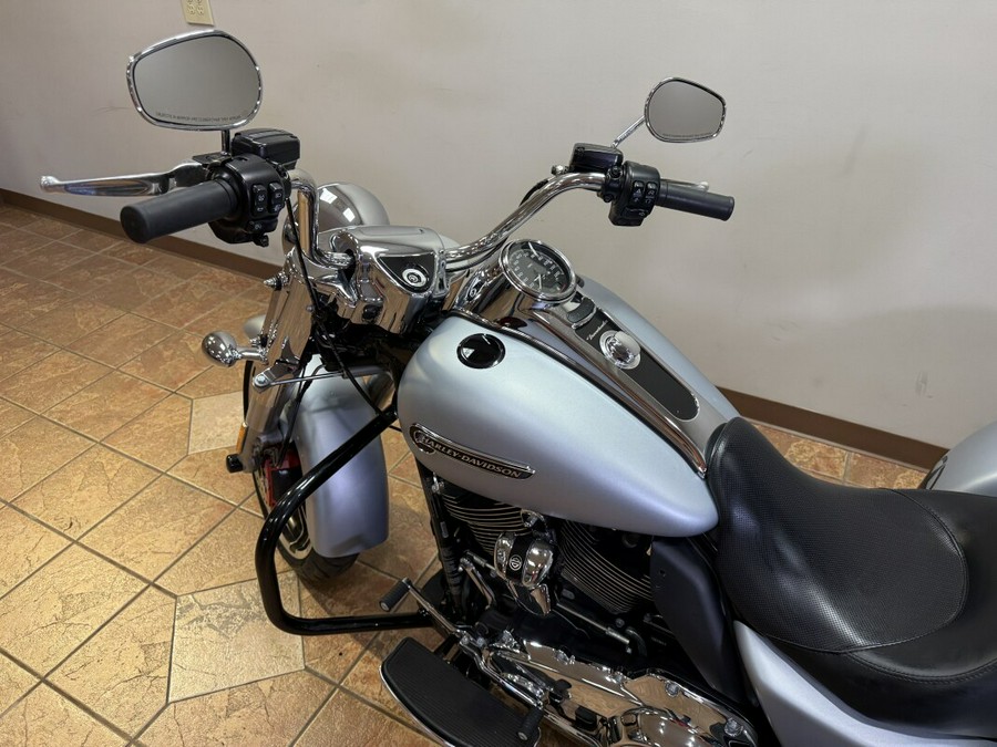 2020 FLRT Freewheeler®