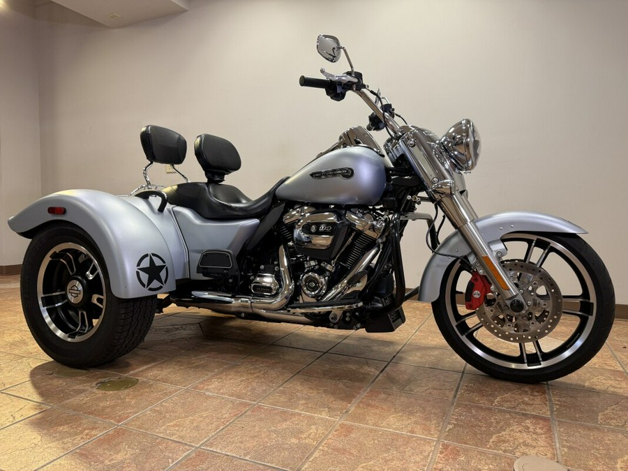 2020 FLRT Freewheeler®