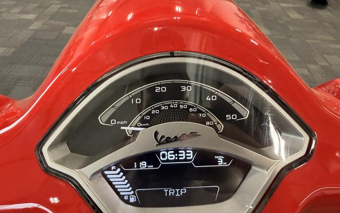 2026 Vespa Primavera 50 Red