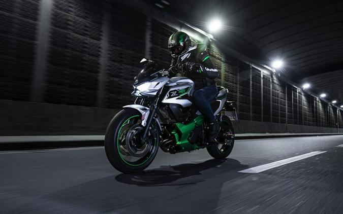 2024 Kawasaki Z7 Hybrid ABS