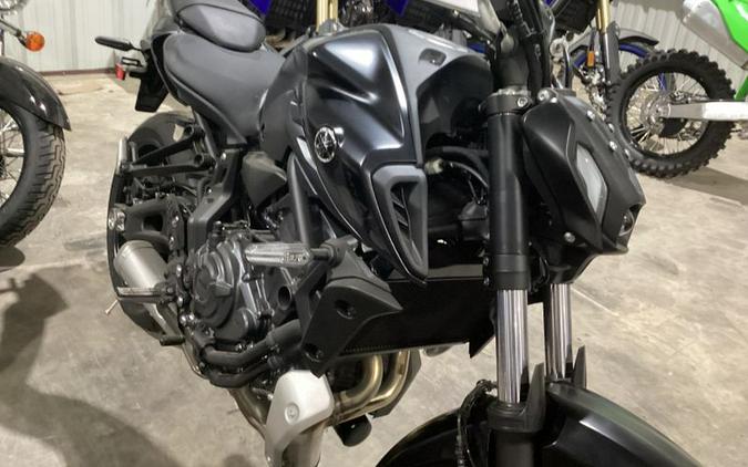 New 2024 YAMAHA MT07 MATTE RAVEN BLACK