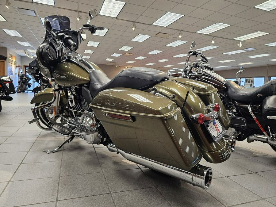 FLHX 2016 Street Glide®