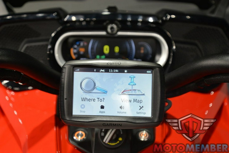 2022 Can-Am Spyder F3 Limited Chrome Wheels