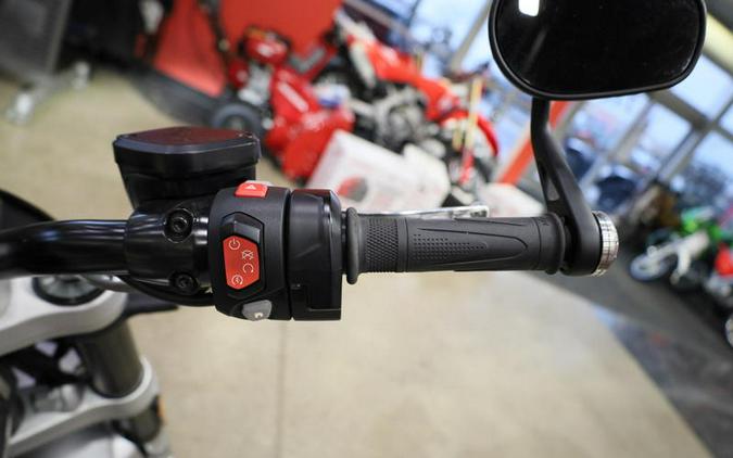 2024 Triumph Rocket 3 GT Sapphire Black