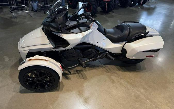 2026 Can-Am® Spyder F3-T