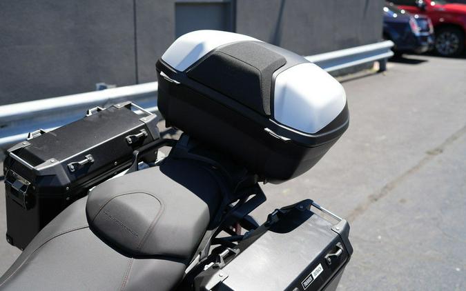 2018 Ducati Multistrada 950 SW Star White Silk