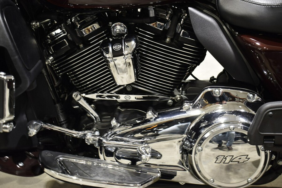 2022 Harley-Davidson Tri Glide Ultra FLHTCUTG