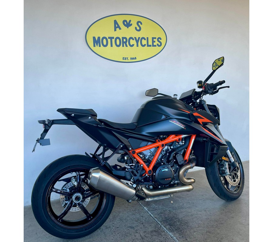 2024 KTM 1390 SUPER DUKE R EVO