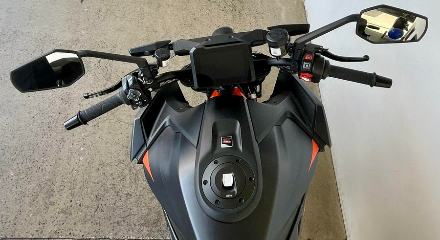2024 KTM 1390 SUPER DUKE R EVO