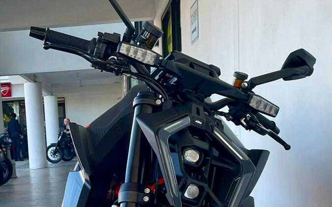2024 KTM 1390 SUPER DUKE R EVO