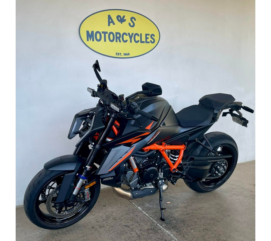 2024 KTM 1390 SUPER DUKE R EVO