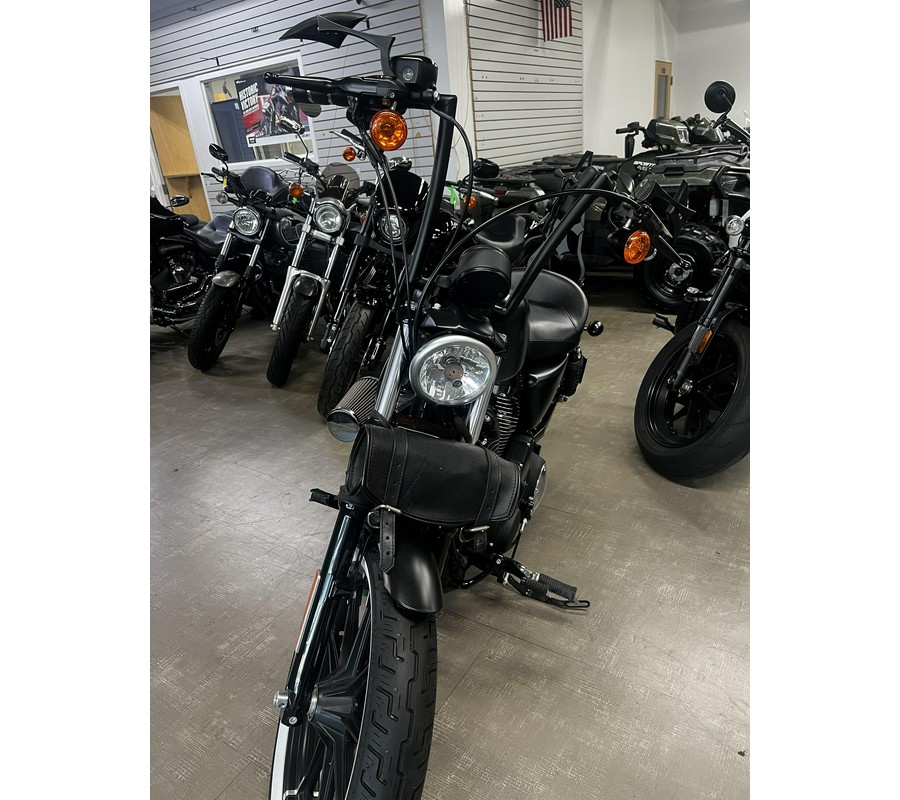 2017 Harley-Davidson Sportster® Iron 883™