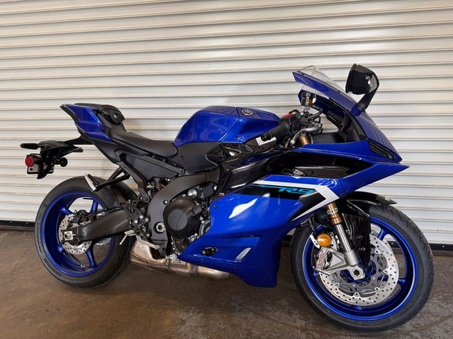 2025 Yamaha YZF R9
